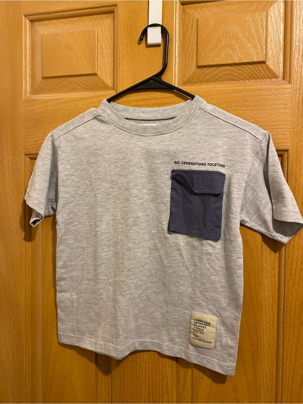 Zara Light Gray Short-Sleeve Tee with Navy Pocket